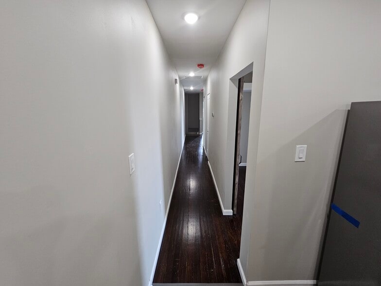 Hallway - 6 W 30th St