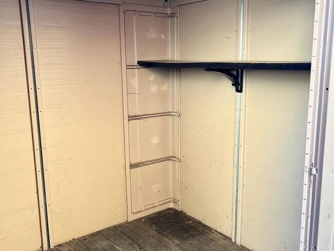 Building Photo - 2152 Athene Dr