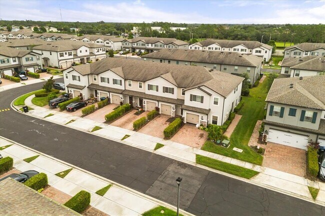Building Photo - 1155 Water Iris Wy