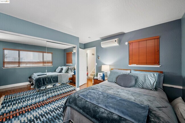 Building Photo - 2980 Park Blvd