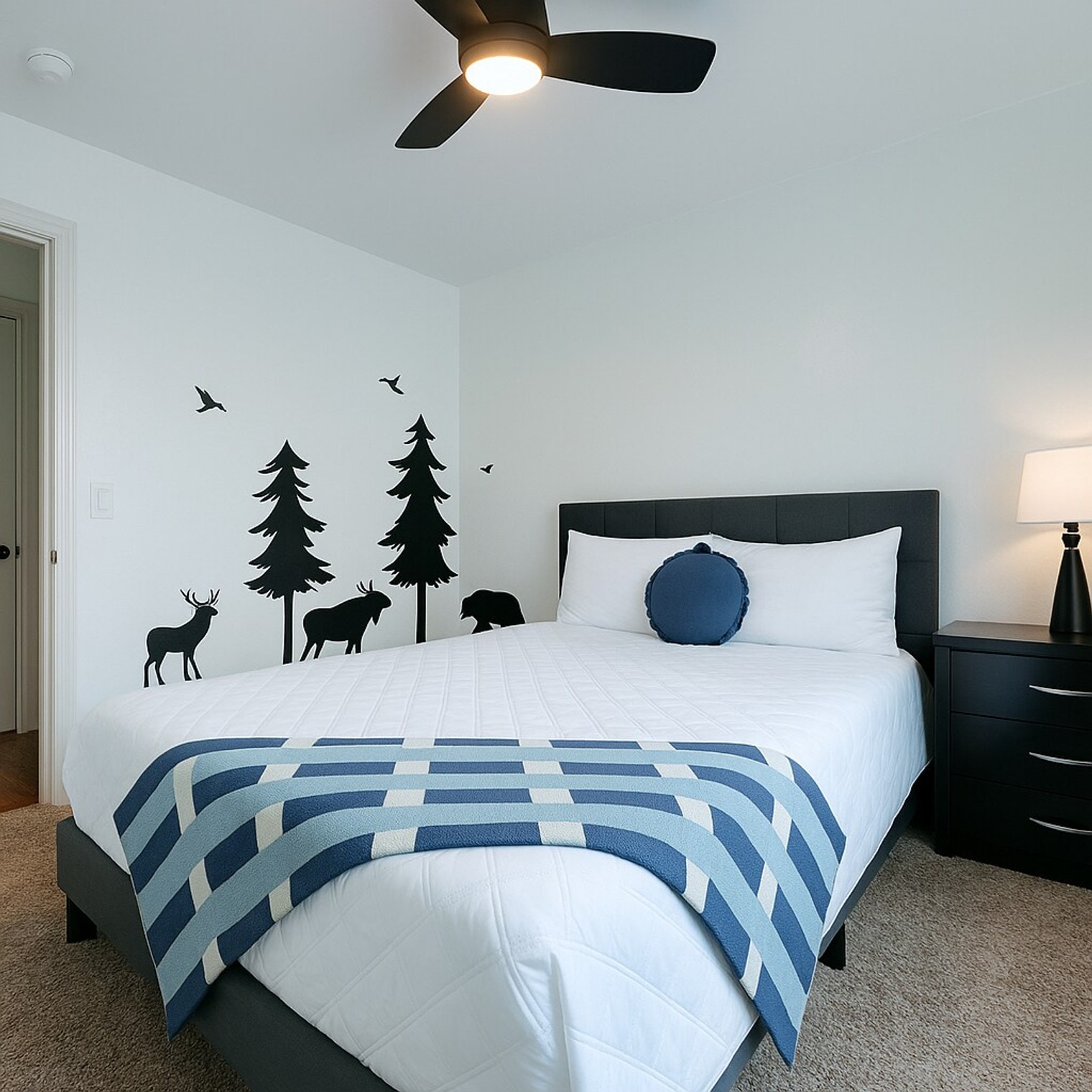 Building Photo - 3300 Chaparral Cir