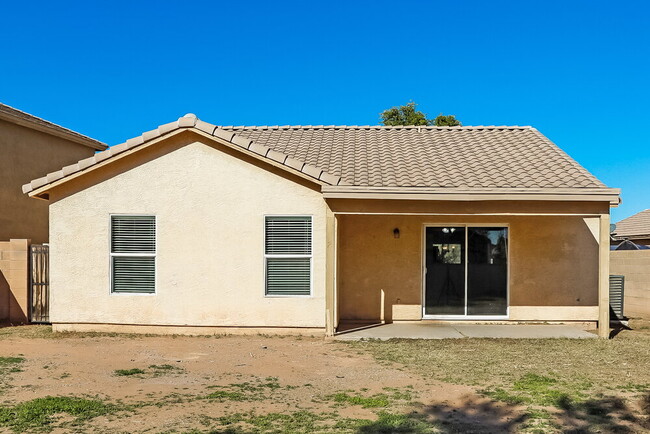 Building Photo - 4665 E Pinto Valley Rd