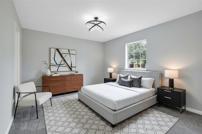 Building Photo - 13703 Cologne Dr