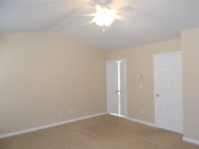 Building Photo - 5937 Firethorne Ln