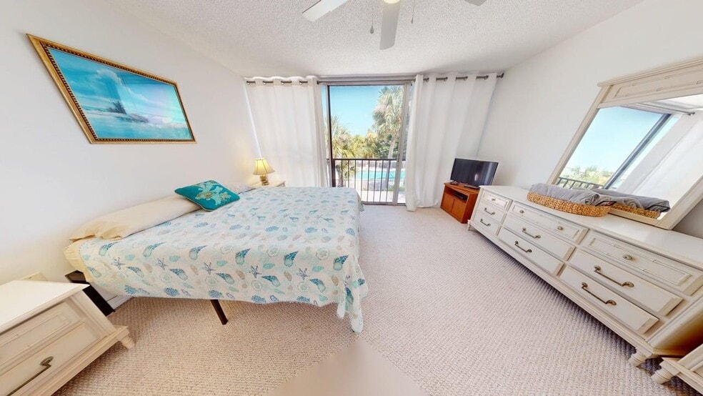 Building Photo - 5500 Ocean Shore Blvd