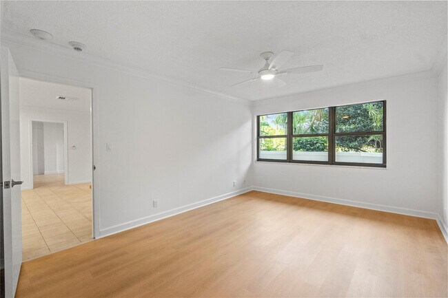 Building Photo - 5100 N Ocean Blvd