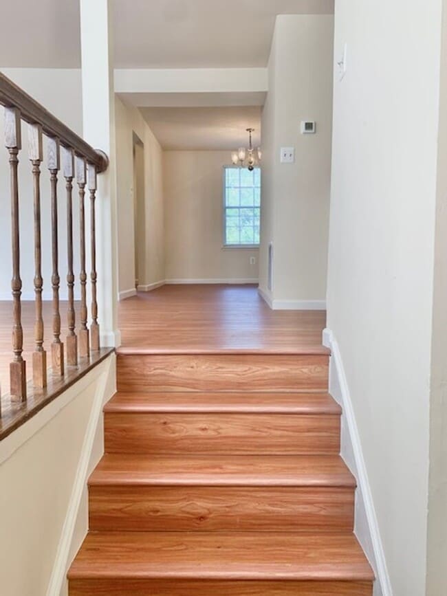 Building Photo - Welcome home!