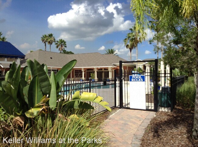 Building Photo - 1 br, 1 bath House - 1930 Summer Club Driv...