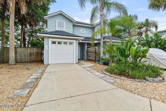 Building Photo - 66 W 14th St