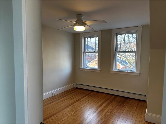 Building Photo - 100 Maple Ave