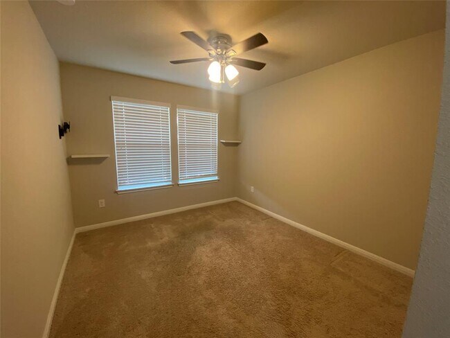 Building Photo - 18708 Obed River Dr