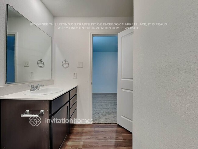 Building Photo - 2925 Greenhorn Ave