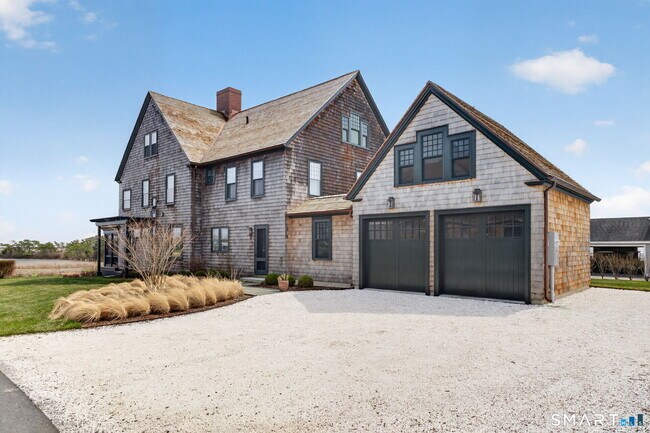 Building Photo - 28 Fenwick Ave