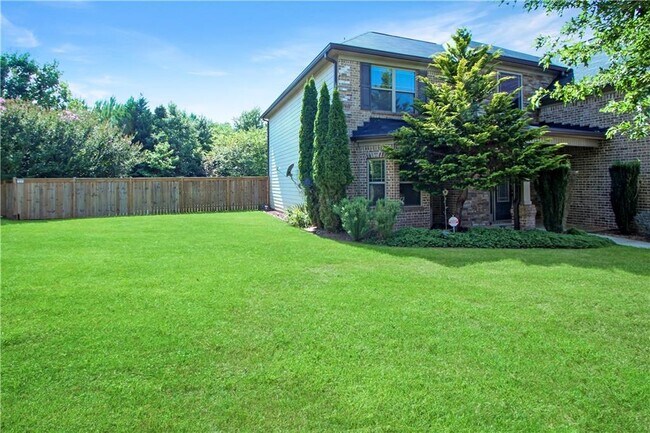 Building Photo - 1307 Clarecastle Ln