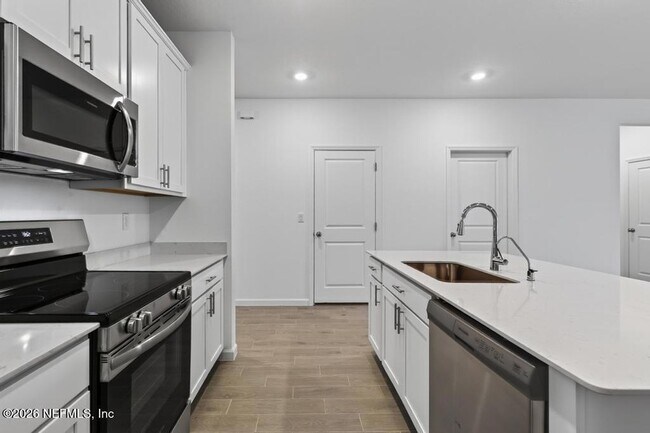 Building Photo - 2636 Field Daisy Ln