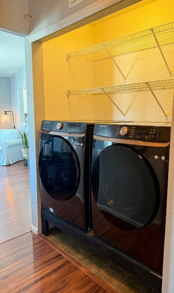 Building Photo - 6743 Harvey Ln