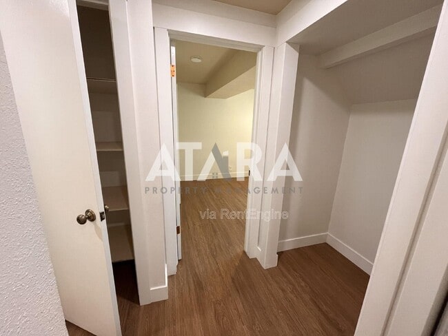 Building Photo - 2141 S 2060 E