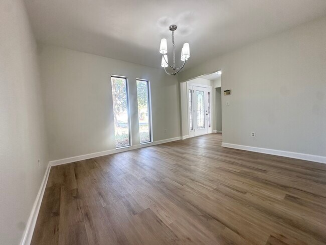 Building Photo - 119 Glendale Dr