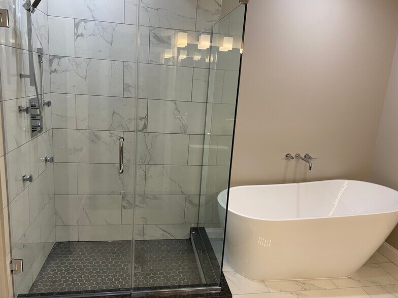 Building Photo - 428 Lackawanna Ave