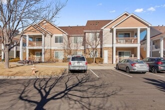 Building Photo - Students Welcome! Bright and Spacious 2-Bedroom, 2-Bath Condo in South Loveland