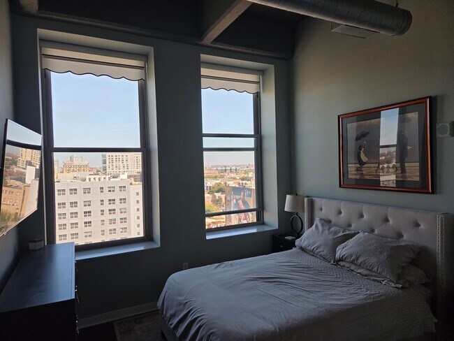 Building Photo - 511 N Broad St