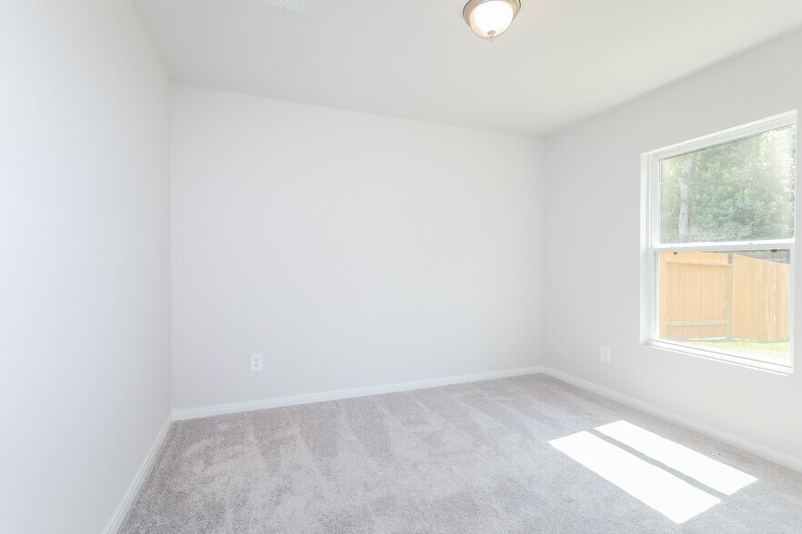 Building Photo - 14178 Green Wing Cir
