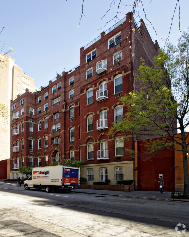 329 E 63rd St 329 E 63rd St New York NY 10065 Apartment Finder