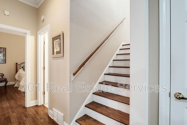 Building Photo - 765 Harbor Isle Cir E