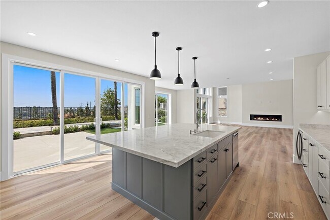 Building Photo - 22661 Sweet Meadow