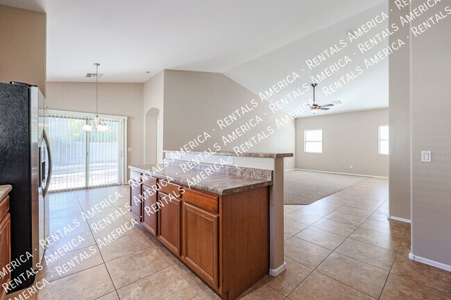 Building Photo - 17033 W Sonora St