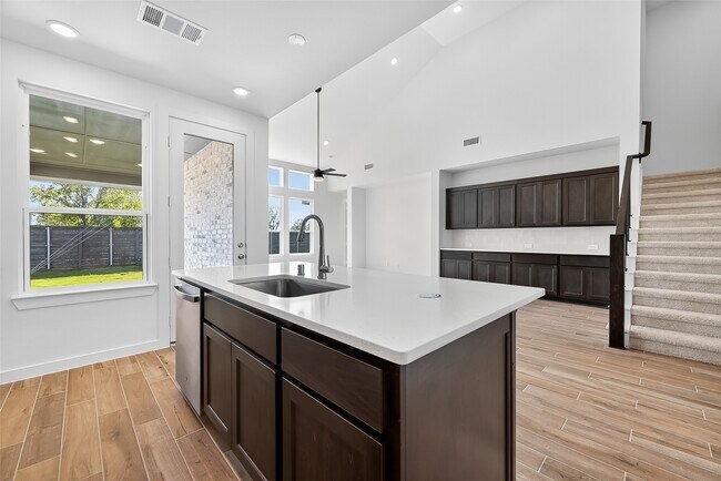 Building Photo - 3238 Kindred Wy