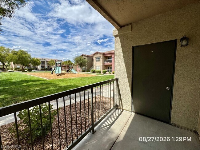 Building Photo - 8000 W Badura Ave