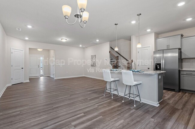 Building Photo - 416 Glen Clova Dr