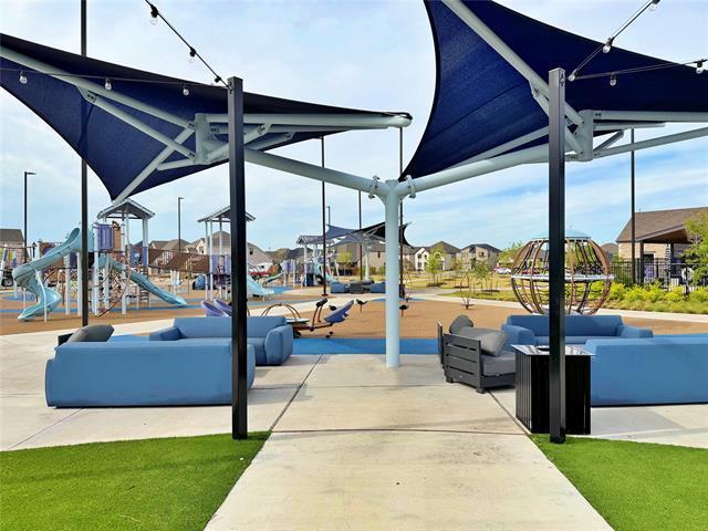 Building Photo - 2203 Heatwave Ln