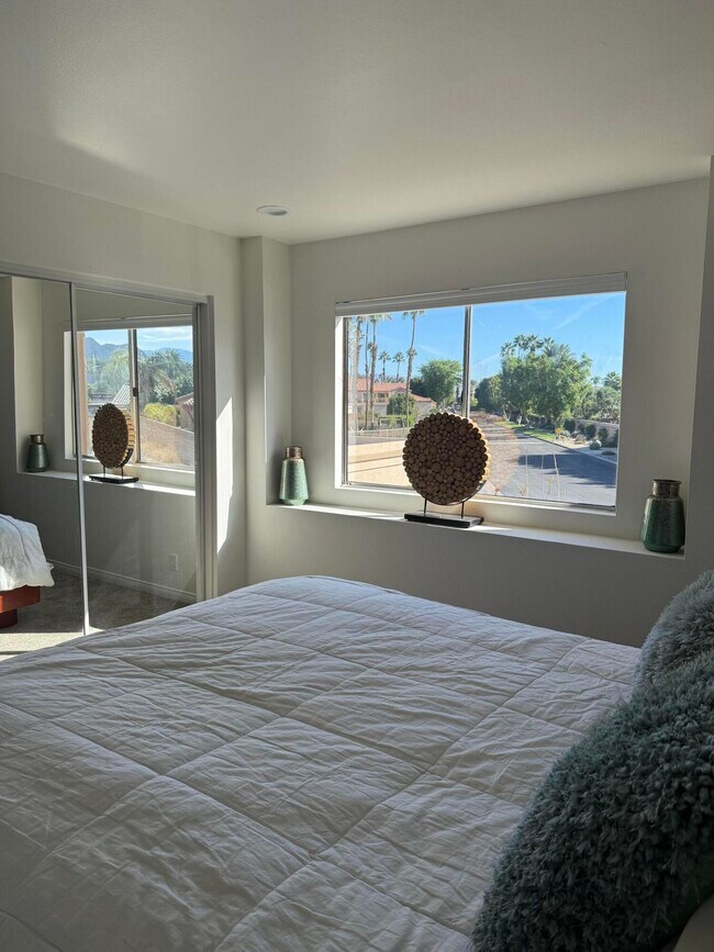 Building Photo - 78125 Crimson Ct