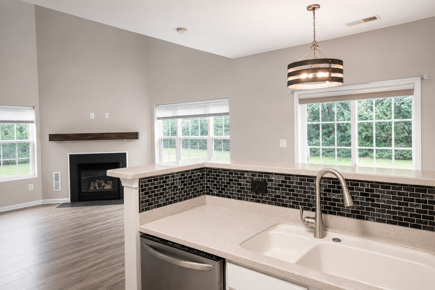 Building Photo - 11138 Wortham Crest Cir