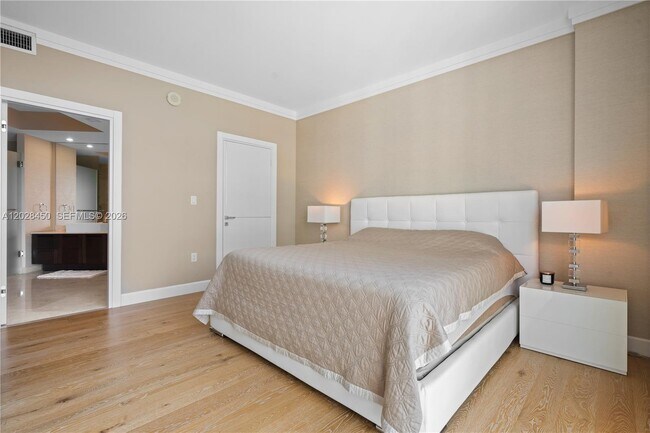 Building Photo - 250 Sunny Isles Blvd