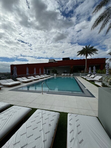 Building Photo - 70 NW 28th St