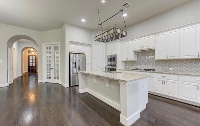 Building Photo - 29419 Wood Lily Dr