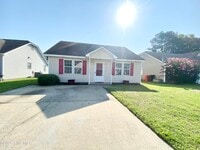 Building Photo - 202 Old Oak Rd
