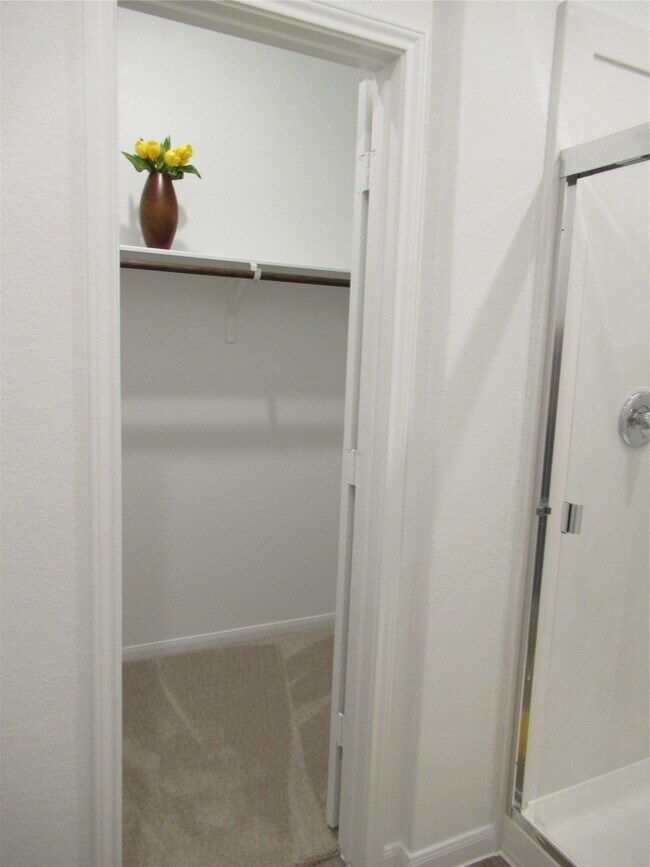 Building Photo - 23415 Pinetum Cir