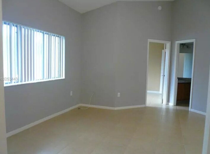 Building Photo - 2445 SW 18th Terrace