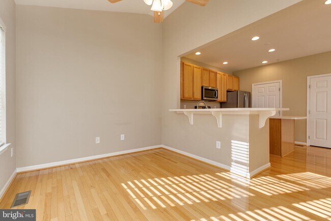Building Photo - 7543 Maidenhead Dr