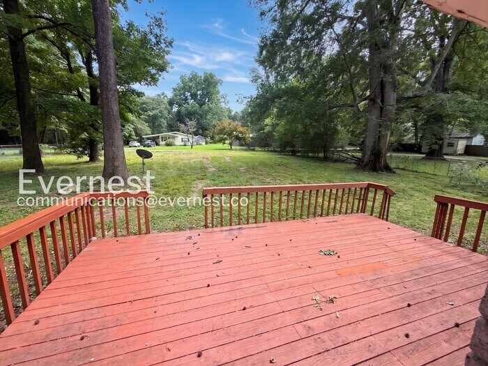 Building Photo - 3318 Bonds Ave