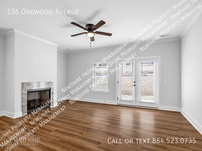 Building Photo - 136 Oakwood Ave