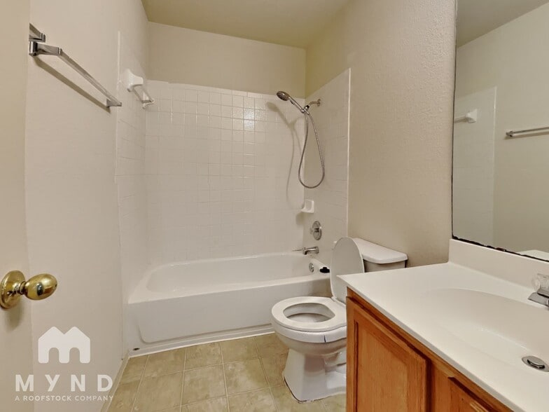 Building Photo - 14321 Lemongrass Ln