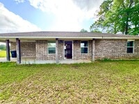 Building Photo - Spacious 3 bed, 2 bath home in Stone County