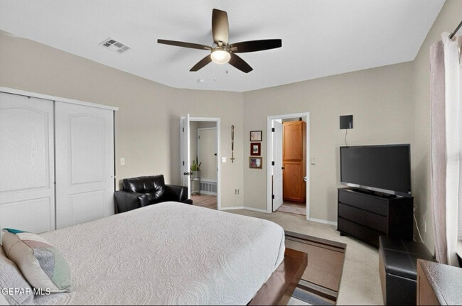 Building Photo - 14269 Escalera Dr