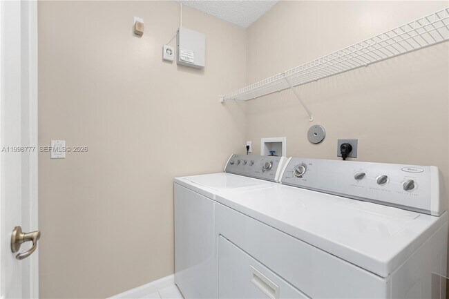 Building Photo - 19401 SW 15th St