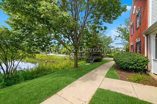 Building Photo - 203 Springbrook Trail S